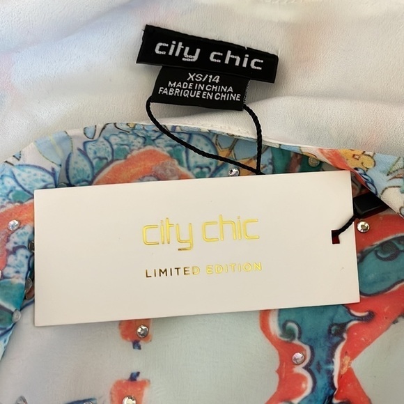 NWT CITY CHIC CASABLANCA TOP - Picture 4 of 7